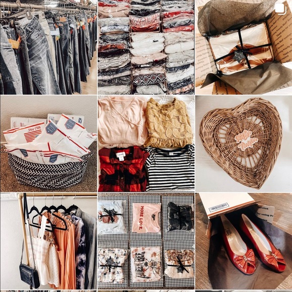 Hi,I’m Whit. Follow on Instagram @alldolledcloset - Picture 4 of 6